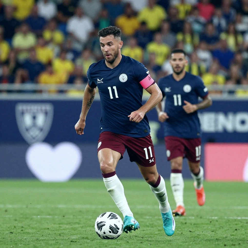 Gilberto Mora, chiếc áo số 10 và hóa đơn chưa thanh toán của bóng đá Mexico