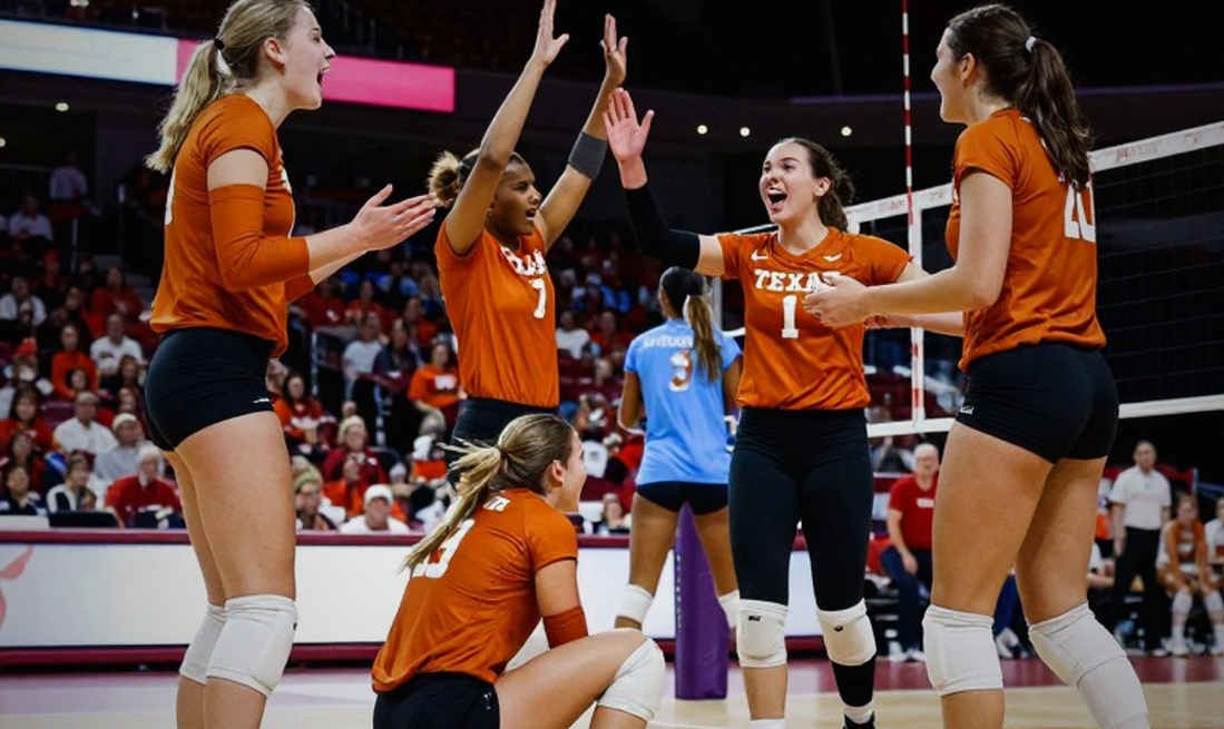Ba mũi công của Arizona State và cái chết chậm của một ngôi sao đơn độc
